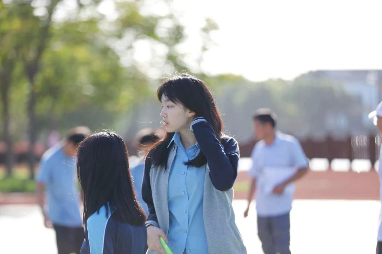bbac7590097da0039972bb77a8886999去水印.jpg